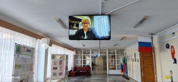 Лицей №21 в городе Первоуральск оснастили 7 информационными дисплеями Geckotouch